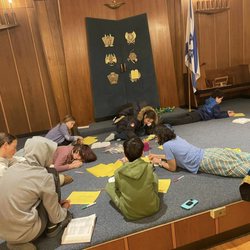 Hebrew Congregation of Somers - The Hebrew school is informal and interactive.