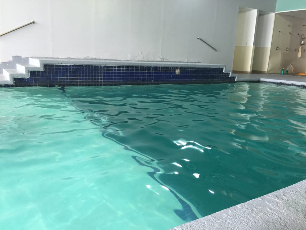 Paige's Swim School Logo