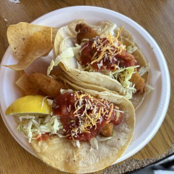 Eric's On The Pier - Fish tacos - Fast Food Near Me - Avalon, California