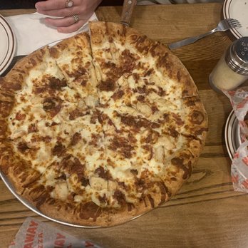 Hideaway Pizza - Pepperoni pizza - Pizza Near Me - Moore, Oklahoma