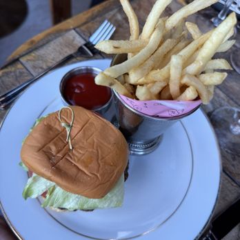 Delilah - Burger - American Near Me - Miami, Florida
