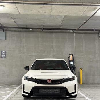 Fremont Elite Autoworks - Body Shops Near Me - Fremont, California