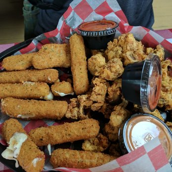 CJ's Grille - Sampler platter - Chicken Wings Near Me - Bryson City, North Carolina CJ's Grille - Sampler platter - Chicken Wings Near Me - Bryson City, North Carolina