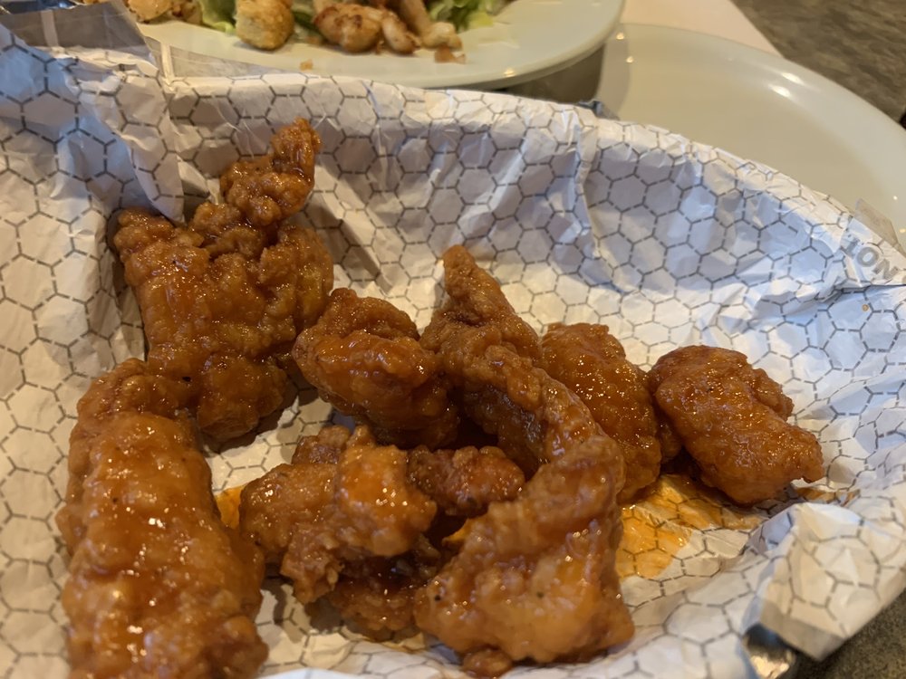 PIZZA HUT Updated September 2024 41 Photos & 16 Reviews 735 Ervin