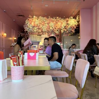 Keik Restaurant - Indoor - Cafes Near Me - Pembroke Pines, Florida Keik Restaurant - Indoor - Cafes Near Me - Pembroke Pines, Florida