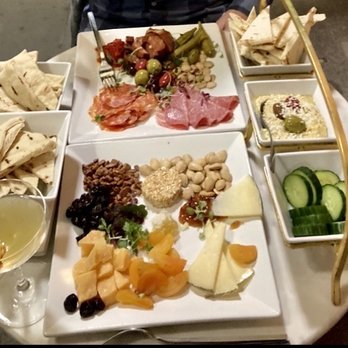 Bourbon N' Bubbles - Charcuterie Board Chickpea Hummus - Bars Near Me - Charleston, South Carolina
