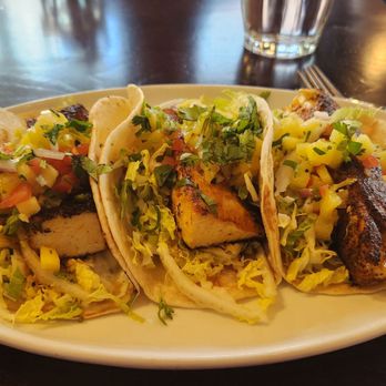 Porter Kitchen & Deck - Fish Tacos - New American Near Me - Chicago, Illinois Porter Kitchen & Deck - Fish Tacos - New American Near Me - Chicago, Illinois