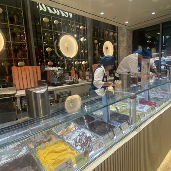 Venchi - Chocolatiers & Shops Near Me - New York, New York Venchi - Chocolatiers & Shops Near Me - New York, New York
