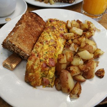 Moonlight Cafe - Spanish Omelette - Cafes Near Me - San Francisco, California