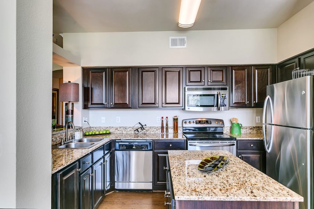 HOMES OF PRAIRIE SPRINGS Updated August 2024 30 Photos & 12 Reviews