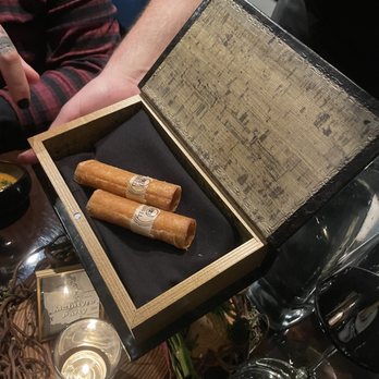 Surrell - Edible cigars, the feeling was flavorful and delicious. The outside was nice and crunchy with an edible label. - Caterers Near Me - Seattle, Washington