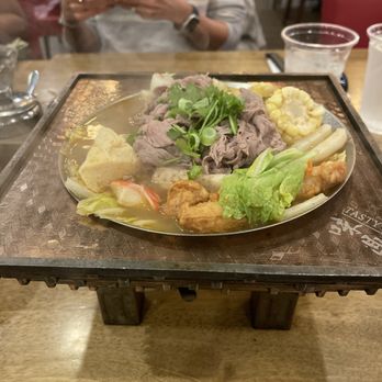 Tasty Pot - Beef Hot Soup - Taiwanese Near Me - Newark, California
