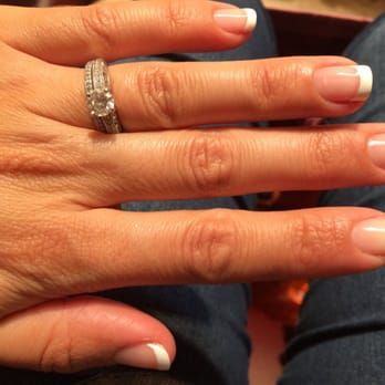 Gloss Nails Spa - Nail Salons Near Me - Walnut Creek, California