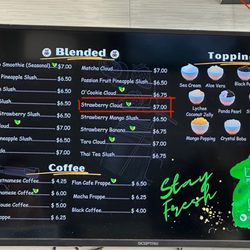 Presotea Bakersfield - Menu says $7.00, but they actually charge you $7.50