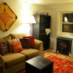 Davies House Inn - Studio Apartment Sitting/Study Area
