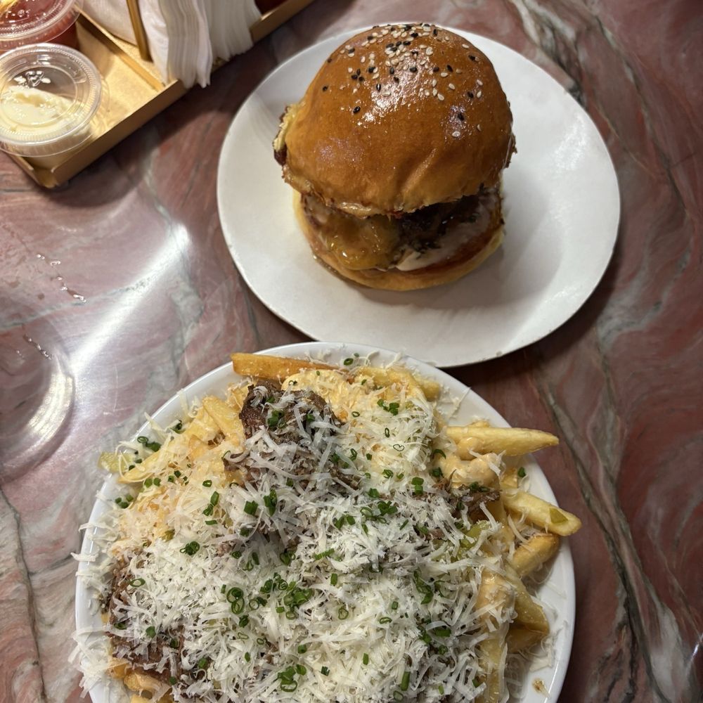 Coney Burger - Burgers Near Me - Miami, Florida Coney Burger - Burgers Near Me - Miami, Florida