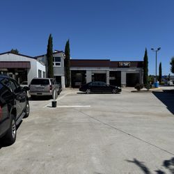 Carl’s Wash & Service Center - Service Center