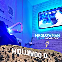 Mr. Glowman Teeth Illumination