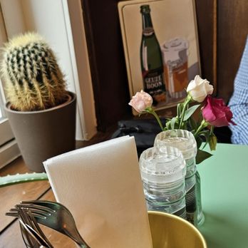 BOON - Table setting - Salad Near Me - Gent, VOV