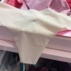 Victoria's Secret & PINK