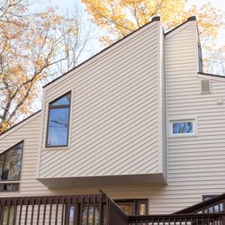 Maven Building Supply - Custom vinyl siding work