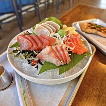 Chula Seafood Grayhawk - Sashimi (large) - Seafood Near Me - Scottsdale, Arizona