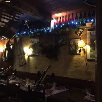 La Petite Savoie - Le décor de la petite savoie...comme à la montagne ! - Fondue Near Me - Bordeaux, 33