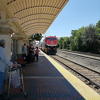 Amtrak - Arriving at the Eddie Bernice Johnson Union Square Station in Dallas, TX - Train Stations Near Me - Dallas, Texas