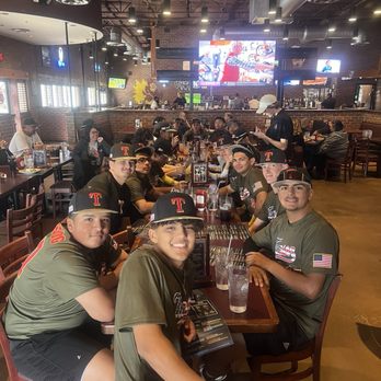 Zipps Sports Grill - Sports Bars Near Me - Phoenix, Arizona Zipps Sports Grill - Sports Bars Near Me - Phoenix, Arizona