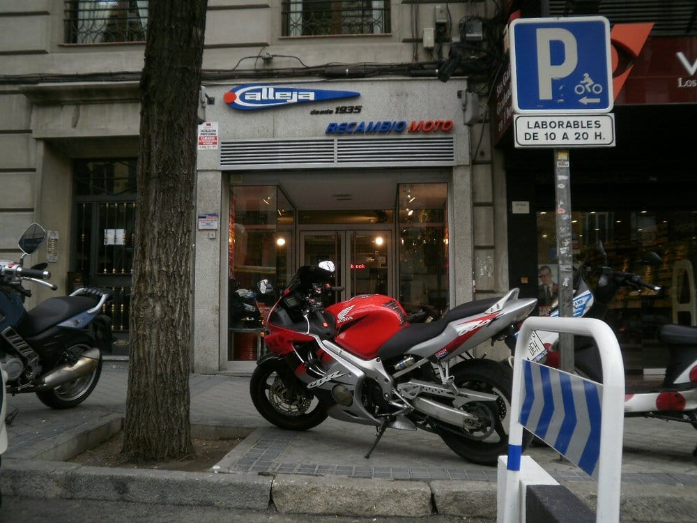 Calleja Recambios y Taller