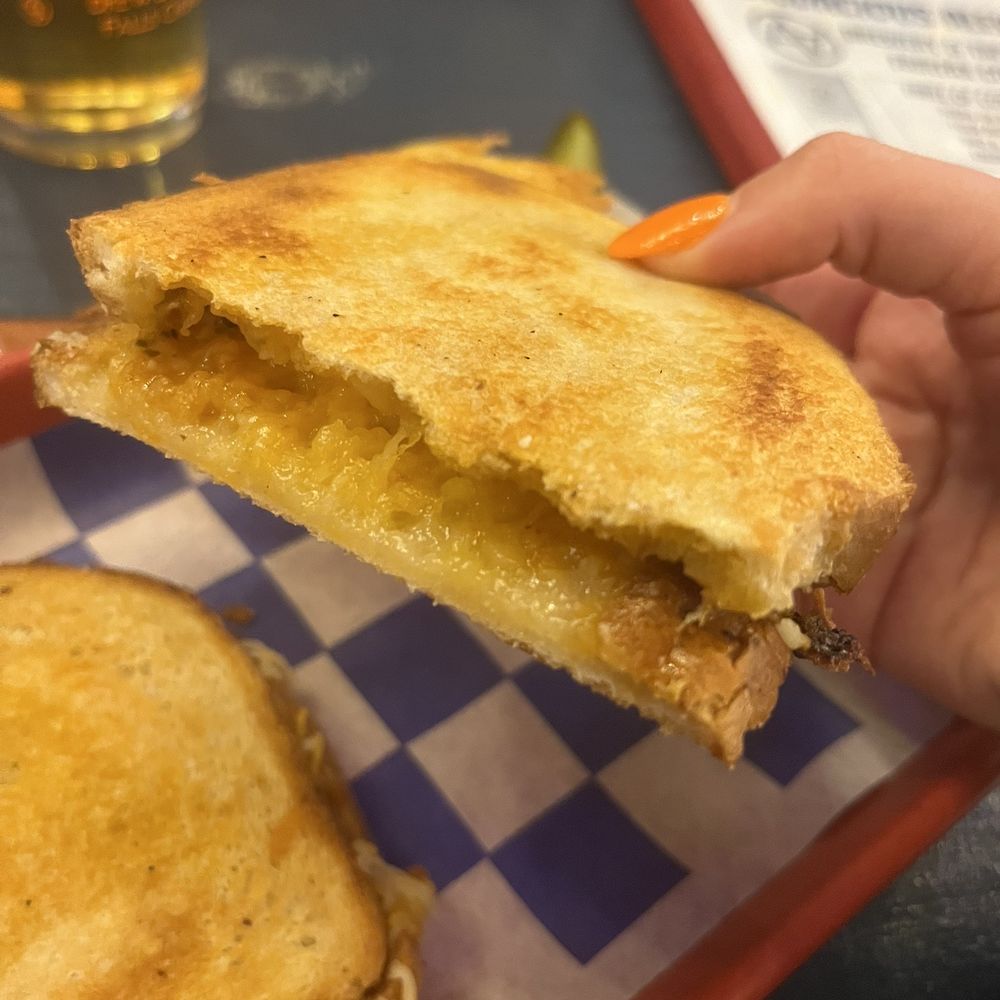 Audacious Aleworks Brewery - Fairfax City - Grilled cheese - Brewpubs Near Me - Fairfax, Virginia