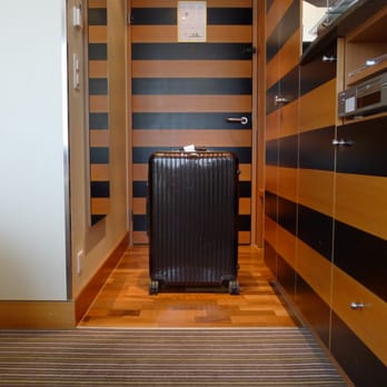 Swissôtel - Room entrance - Hotels Near Me - Zürich, ZH Swissôtel - Room entrance - Hotels Near Me - Zürich, ZH