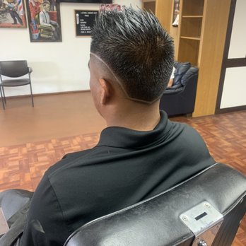 Latinos Barber Shop - Listo el cliente lo q pida latinos barber lo mejor de lo mejor al 100% - Barbers Near Me - Whittier, California Latinos Barber Shop - Listo el cliente lo q pida latinos barber lo mejor de lo mejor al 100% - Barbers Near Me - Whittier, California
