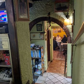 Osteria Nonna Gina - Downstairs seating - Tuscan Near Me - Siena, SI
