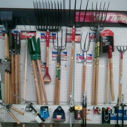 Clemts Hardware