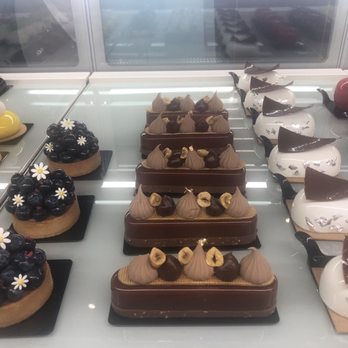 Bachour - Bakeries Near Me - Coral Gables, Florida