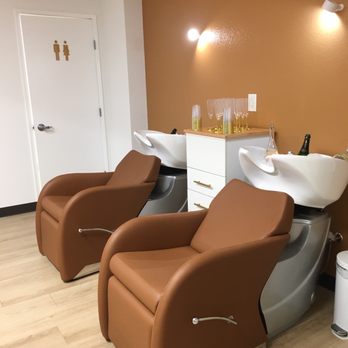 Salt Studio - Hair Stylists Near Me - Pacifica, California