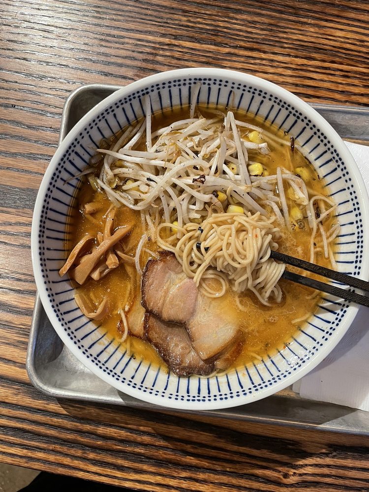 Crafty Ramen - Photo 3