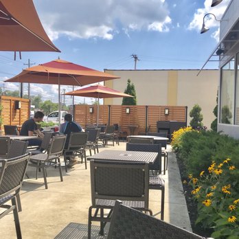 Panera Bread - 26 July 2019 -- outside seating - Salad Near Me - Mayfield Heights, Ohio