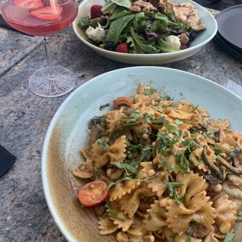 GRANVILLE - Spicy Pasta and Spring Chicken Salad - New American Near Me - Pasadena, California