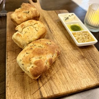 Sette Pasta House - Bread sampler - Italian Near Me - Granite Bay, California Sette Pasta House - Bread sampler - Italian Near Me - Granite Bay, California