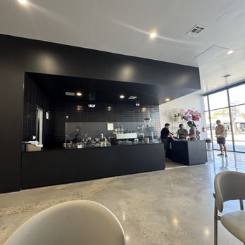 Yihui Coffee - Inside - Coffee & Tea Near Me - Monterey Park, California