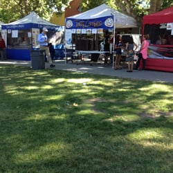 Tasty Zombies - The Tasty Zombies food stand on Mt. Diablo St.