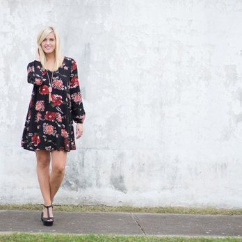 The Palm Tree Boutique - Women's Clothing Near Me - Denton, Texas The Palm Tree Boutique - Women's Clothing Near Me - Denton, Texas