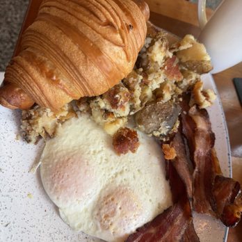 The Butter Milk Ranch - Breakfast plate with croissant - Breakfast & Brunch Near Me - Nashville, Tennessee