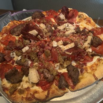 Full Circle Cafe - 10" Carnivore - Pizza Near Me - Anderson, South Carolina