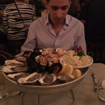 Neptune Oyster - Neptune platter - Seafood Near Me - Boston, Massachusetts Neptune Oyster - Neptune platter - Seafood Near Me - Boston, Massachusetts
