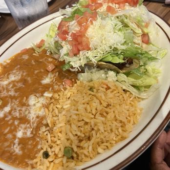 Mariscos Uruapan - Hard shell taco combo - Mexican Near Me - Irwindale, California