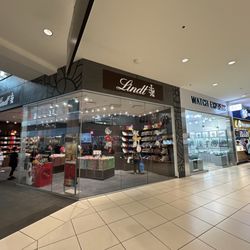 Lindt Chocolate Shop