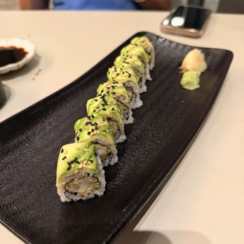 Belly Fish - Shrimp tempura roll - Sushi Bars Near Me - Miami, Florida